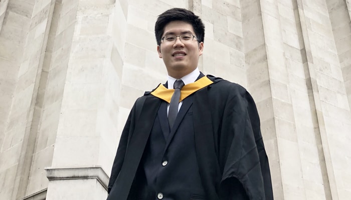 scholarship guide scholar student pang hao yang