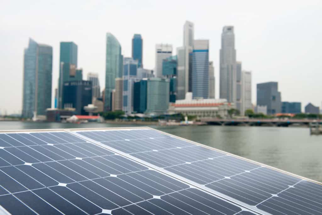 Scholarship Guide SUSTAINABILITY IN SINGAPORE: THE PAST, PRESENT & FUTURE Solar Panel Singapore Skyline