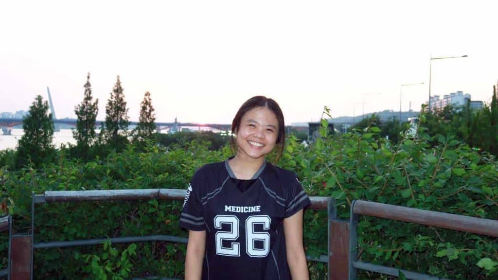 RAEANNE WONG - NUS Performing & Visual Arts Scholarship
At the Han River when I went overseas with my clinical group